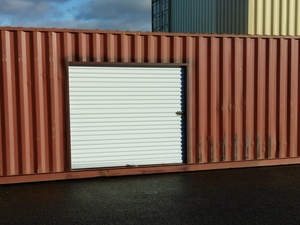 shipping-container-roll-up-door-2