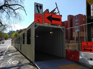 shipping-container-sidewalk-30