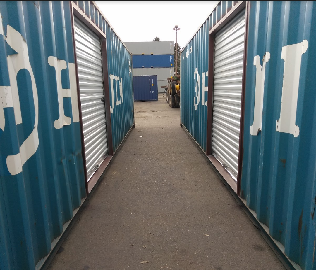 storage container center roll up door